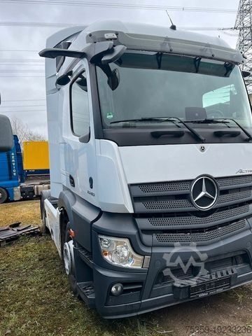Standaard trekker MERCEDES-BENZ Actros 5 L-Fahrerhaus 1846