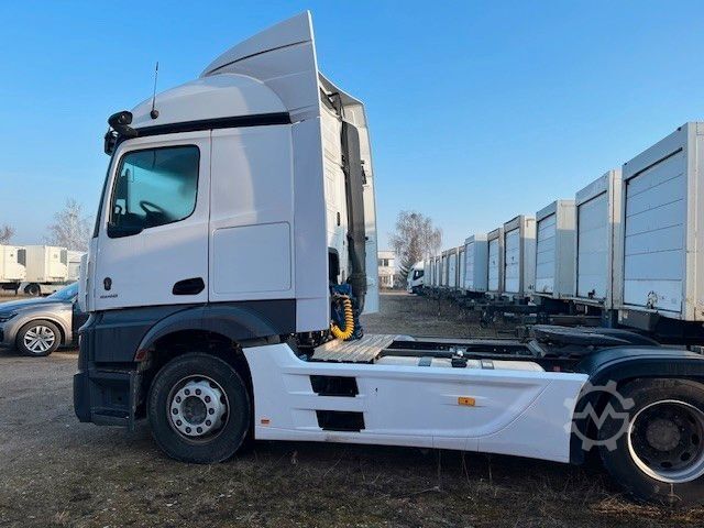 Standaard trekker MERCEDES-BENZ Actros 5 L-Fahrerhaus 1846