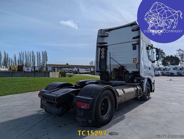 SZM סטנדרטי Iveco Stralis AS440S46 TIP CLNG