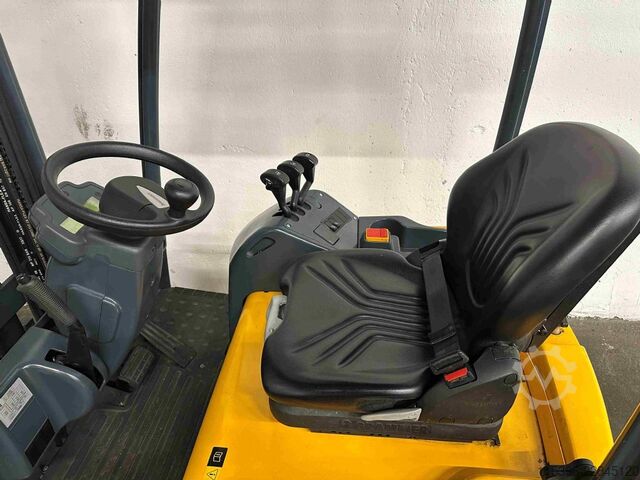 Elektrisk 3 -hjulet gaffeltruck Jungheinrich EFG 110 - TRIPLEX 5,5 m