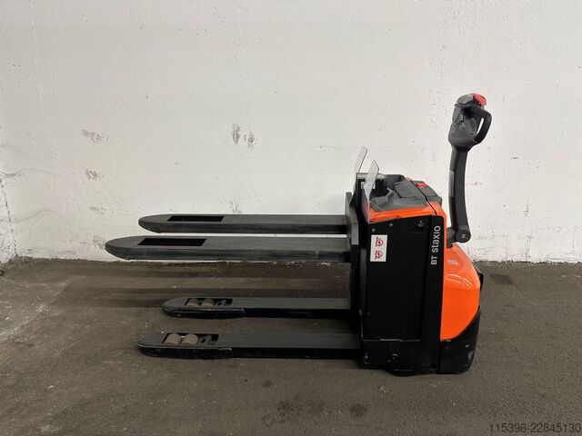 Manuel stabler Toyota SWE 080 L - nur 6 Stunden !!!
