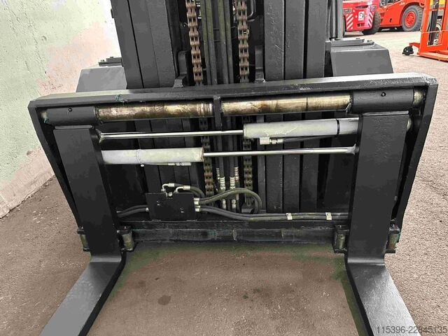 Diesel gaffeltrucks Toyota 40-8FD50N - TRIPLEX 5,5 m