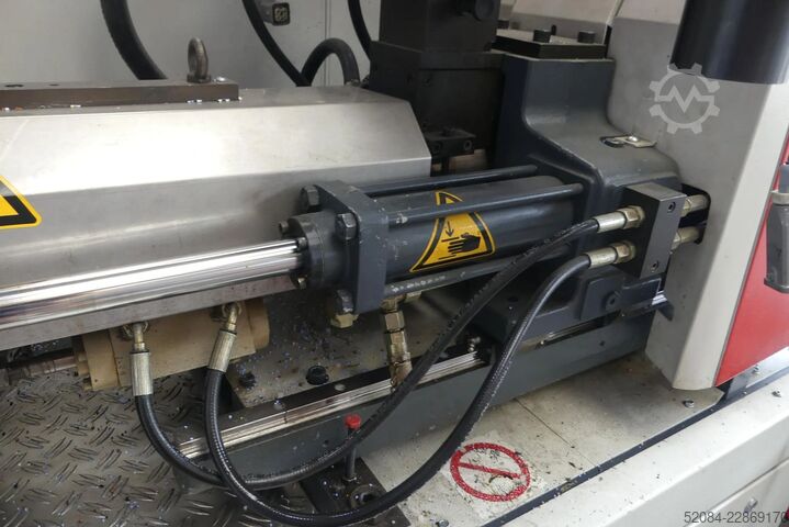  FERROMATIK MILACRON K-TEC 40