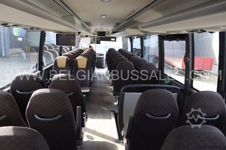 Bus interurbain VDL Futura FMD2 13.365 / FHD2 Niederig / Lift / Air...