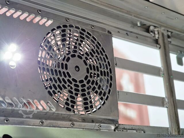 가축 운송 Pezzaioli 1 deck - Ventilation - 17.9M2 - Ramp - NEW box