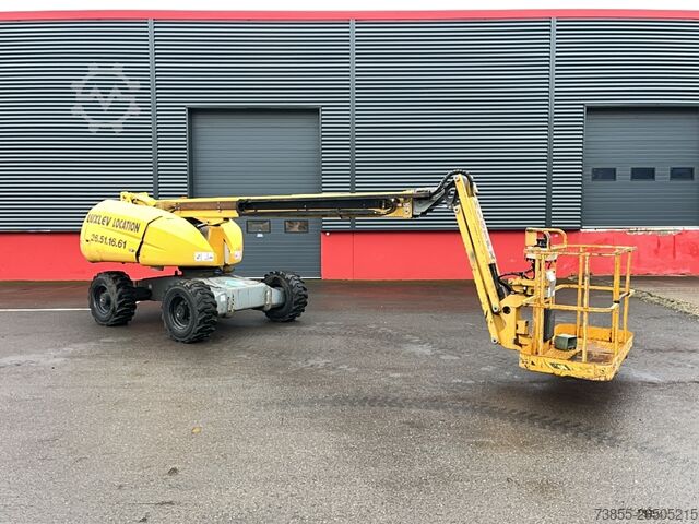 פלטפורמת עבודה מפורשת Haulotte H16TPX (16m)