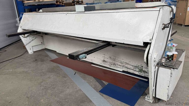 Máy cắt guillotine thuỷ lực RAS 85.40