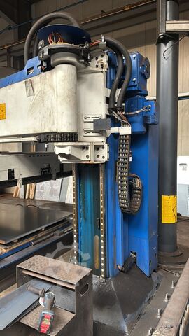 Laser cutting machine TRUMPF TruLaser 5040 Fiber