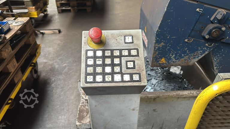 Laser cutting machine TRUMPF TruLaser 5040 Fiber