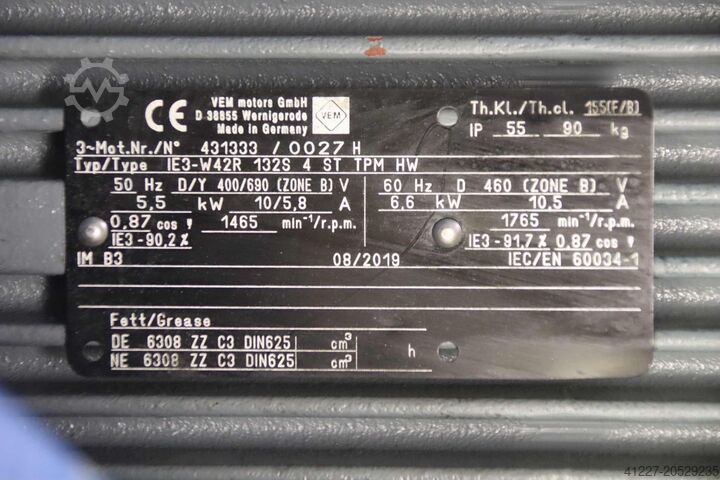 102 tonnin hydraulipuristin unbekannt Hub 220 mm