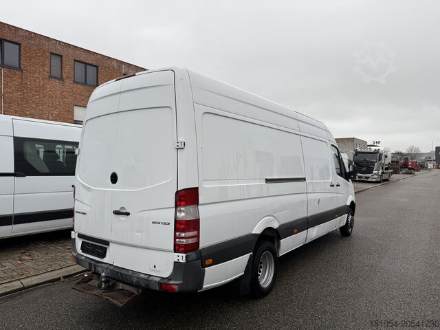 Long box truck Mercedes-Benz sprinter 513cdi Maxi 2015