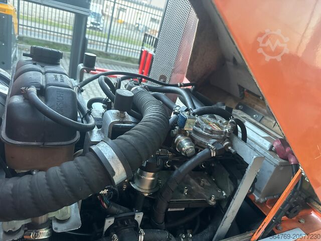 Чотирибічний навантажувач Hubtex DQ45 / 4500 kg/ Triplex /Only 3309 h