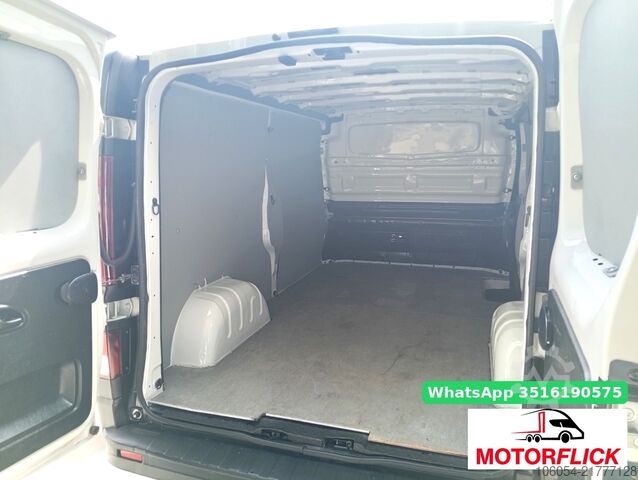 Long wheelbase van Renault Trafic L