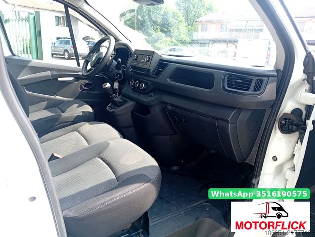 Long wheelbase van Renault Trafic L