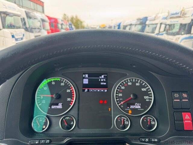 Tilavuusyksikköveturi MAN TGX 18.500 XXL * RETARDER * STANDKLIMA * VER. SA