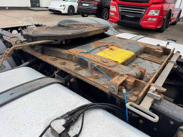 Tilavuusyksikköveturi MAN TGX 18.500 XXL * RETARDER * STANDKLIMA * VER. SA