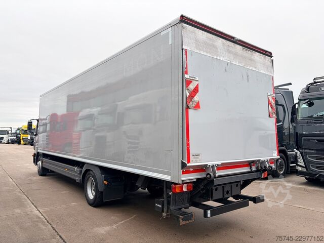 Kuorma-auto umpikorilla MERCEDES-BENZ ATEGO 1224 / 8,60M KOFFER / LBW / KAMERA