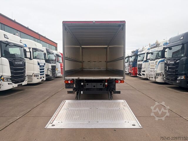 Kuorma-auto umpikorilla MERCEDES-BENZ ATEGO 1224 / 8,60M KOFFER / LBW / KAMERA
