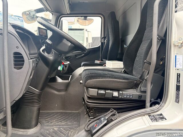 Kuorma-auto umpikorilla MERCEDES-BENZ ATEGO 1224 / 8,60M KOFFER / LBW / KAMERA