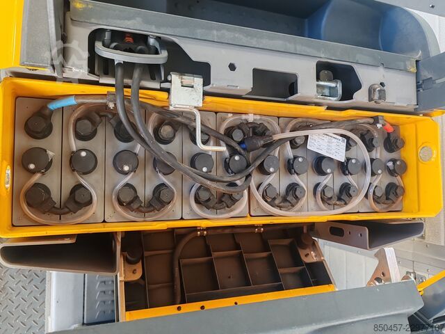 Preparador de pedidos horizontal Jungheinrich ECC 210 3.2m/ 1031mh/ 2022y