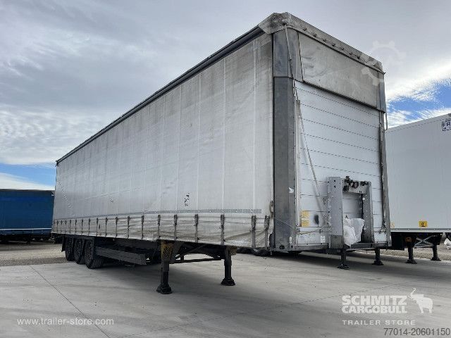 Otvorený náves s plachtou Schmitz Cargobull Curtainsider Standard