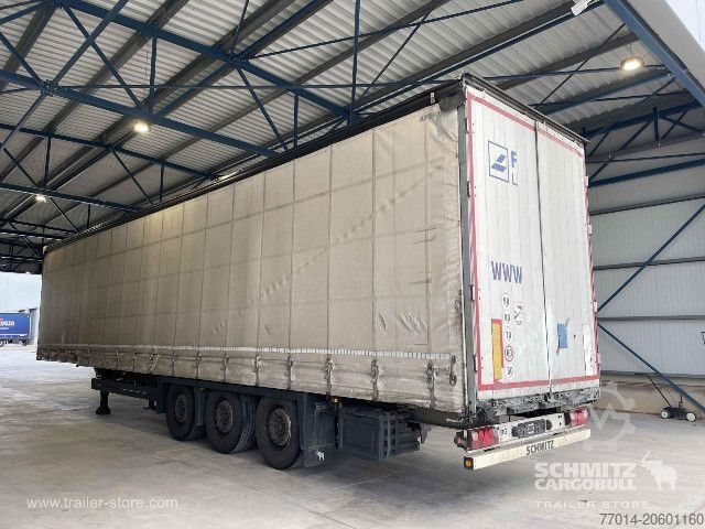 Otvorený náves s plachtou Schmitz Cargobull Curtainsider Standard