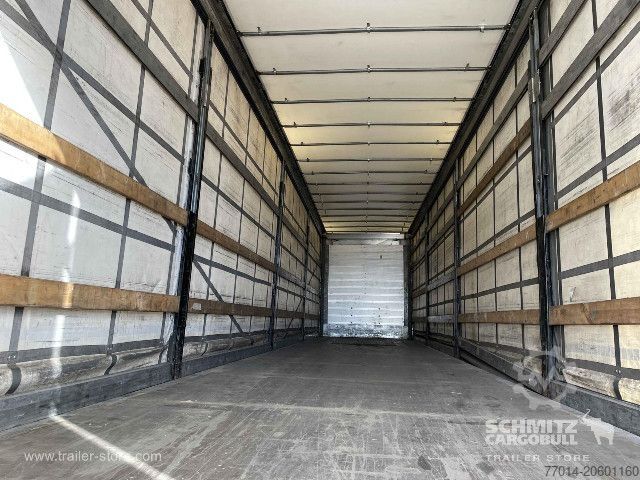 Otvorený náves s plachtou Schmitz Cargobull Curtainsider Standard