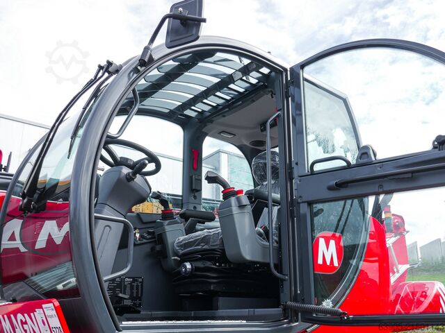 Rotorinis krautuvas Magni RTH 6.21
