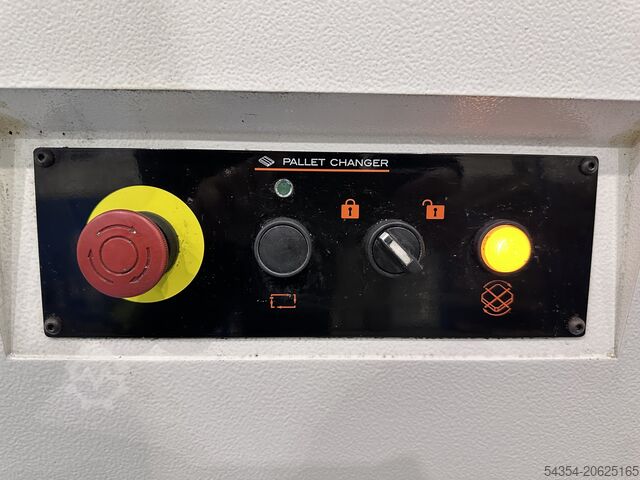 Horizontálne obrábacie centrum Mazak HCN-6000