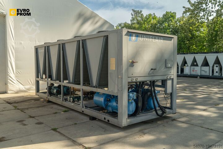 Chladiace zariadenie Used Aircooled chiller Uniflair BREC2202A 503 kW. 2013 yom