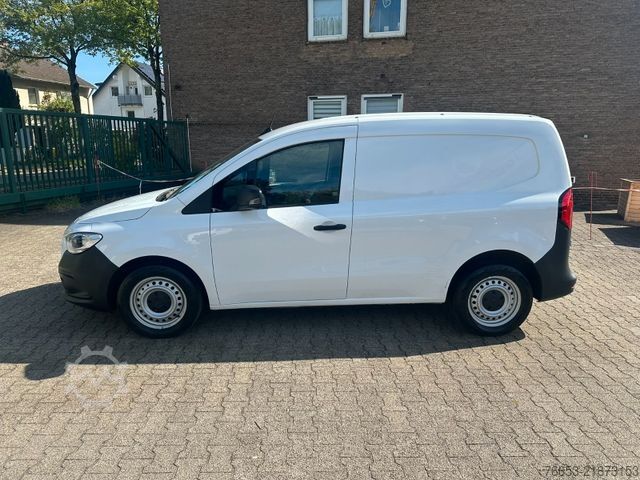 Kastenwagen MERCEDES-BENZ Citan 110 CDI Automatik* Klima* Kamera* Navi *