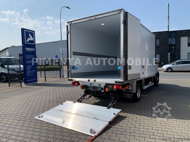 Furgon sa rashladnim sandukom IVECO Daily 70C18A8P TK AUT LUFTF V500X FALT-LBW LED