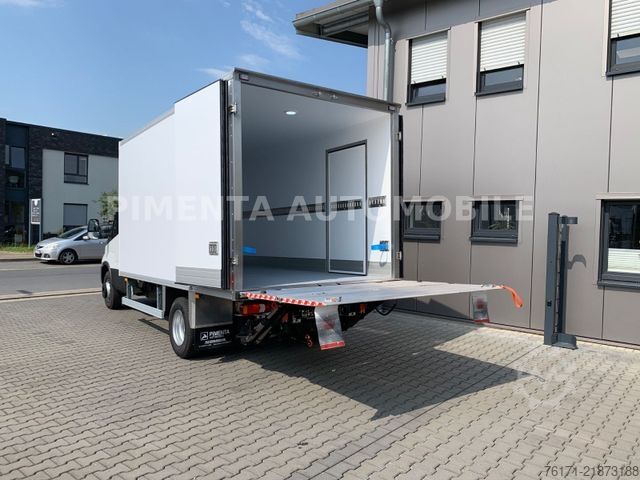 Furgon sa rashladnim sandukom IVECO Daily 70C18A8P TK AUT LUFTF V500X FALT-LBW LED