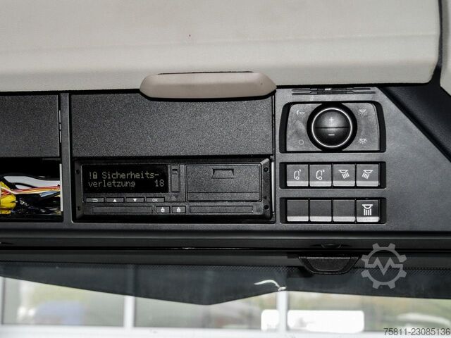 Đầu kéo tiêu chuẩn DAF XG 480 FT NGD + INTARDER + 2x TANK + VOLLSPOILER