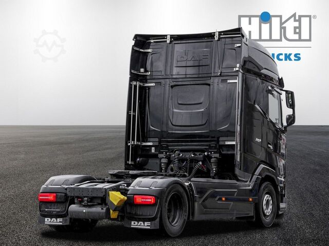Đầu kéo tiêu chuẩn DAF XG+ 480 FT + INTARDER + 2x TANK + FULL SPOILER