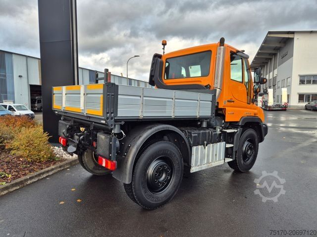 Savitvežis MERCEDES-BENZ U 218 4x4 Winterdienst, Hydrostat, Zapfwelle