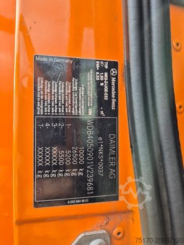 Savitvežis MERCEDES-BENZ U 218 4x4 Winterdienst, Hydrostat, Zapfwelle