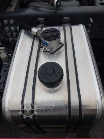 Tracteur routier standard SCANIA R 660 B Highline/Ret./Hydr./ALCOA/Leder/Vollluft