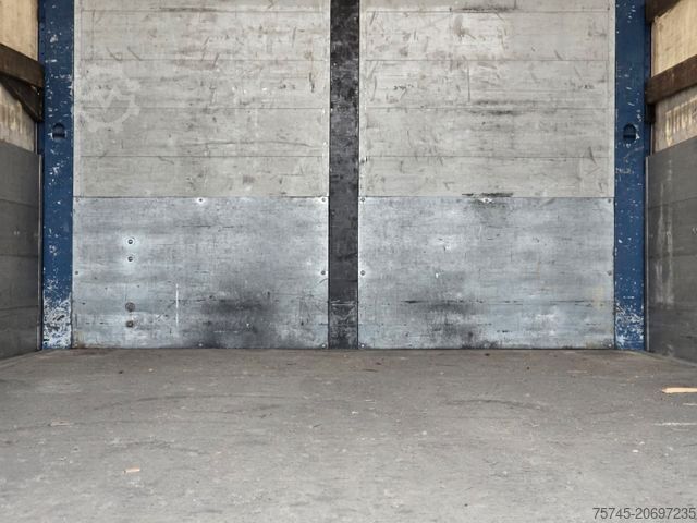 Reboque de chassis intercambiável WECON AWD 218 * 2X VORHANDEN * FASSI KRAN * REMOTE