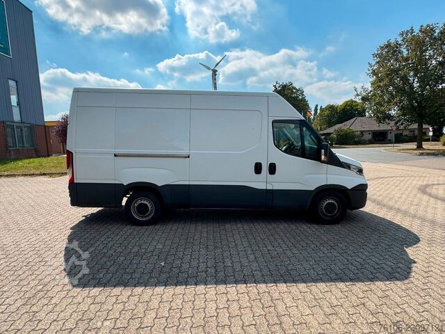 Panelová dodávka IVECO Daily 35S16 Hi-Matic Kastenwagen L2H2