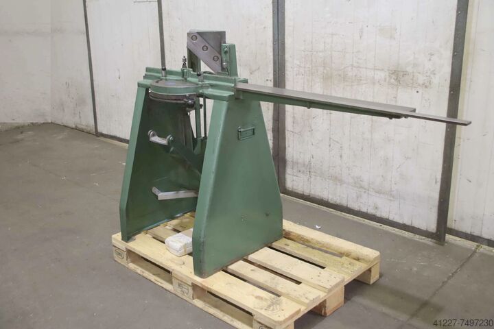 Rung and miter punch Rammefabriken Gehrungsstanze