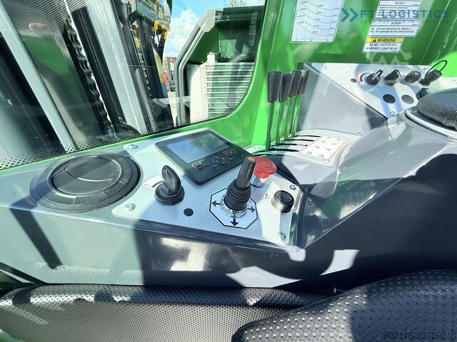 四向叉车 Combilift C4500 DIESEL 4900 TRIPLEX FREE-LIFT TOP1