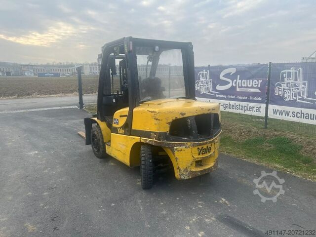 Diesel Forklift Yale GDP45SVX5 V2214