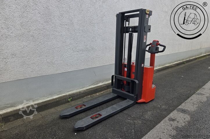 Hochhubwagen Linde ML 10