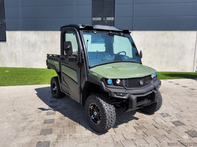 Traktor John Deere Gator XUV875M