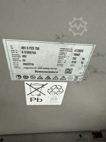 Elektro 4 Rad-Stapler Jungheinrich EFG 316 / Vollkabine / 7167 Std.