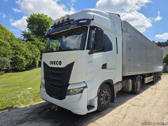 Standard tractor unit IVECO Stralis 480 S-Way, 2 Kreishydr.,Wartungsvertrag
