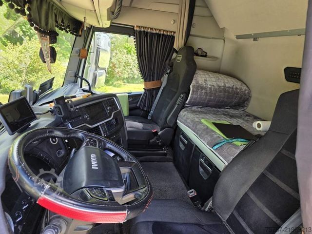 Standard tractor unit IVECO Stralis 480 S-Way, 2 Kreishydr.,Wartungsvertrag