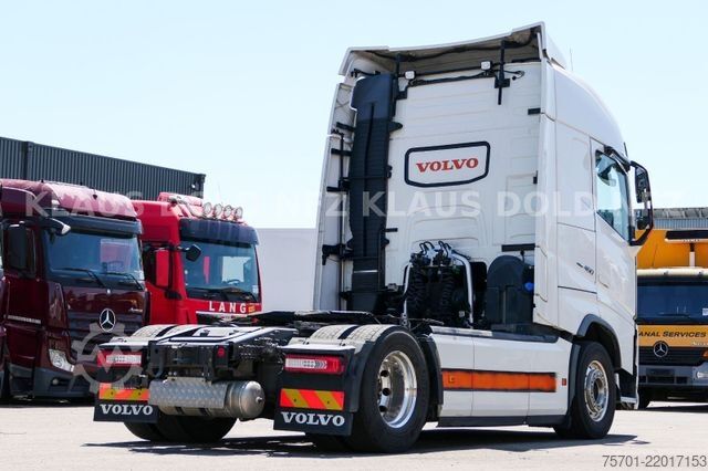 Standard tractor unit VOLVO FH 460 Globetro I-Shift 2 XL Tanks Euro 6