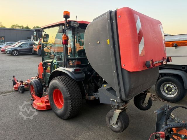 Otro KUBOTA STW40 Klima/Mähwerk/Absaugbehälter Hochentleerun